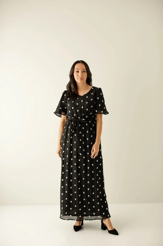 Pewter Layered Maxi Dresses -Pewter Layered Maxi Dresses -'Esther' Embroidered Floral Maxi Dress in Black