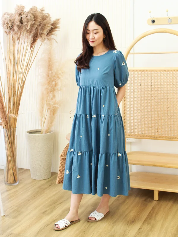 Thrifty Seafoam Midi Dresses -Thrifty Seafoam Midi Dresses -Linnett Embroidered Floras Midi in Blue