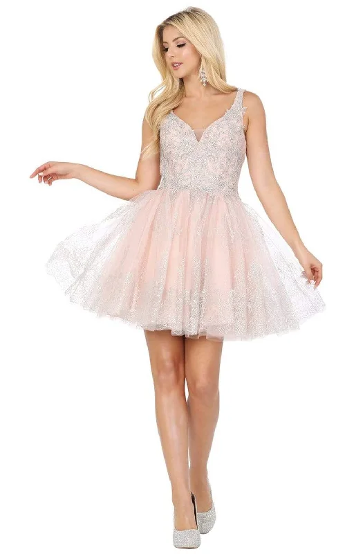 Party Dress Elegant Look-Dancing Queen - 3237 Sleeveless V Neck Lace Applique Cocktail Dress