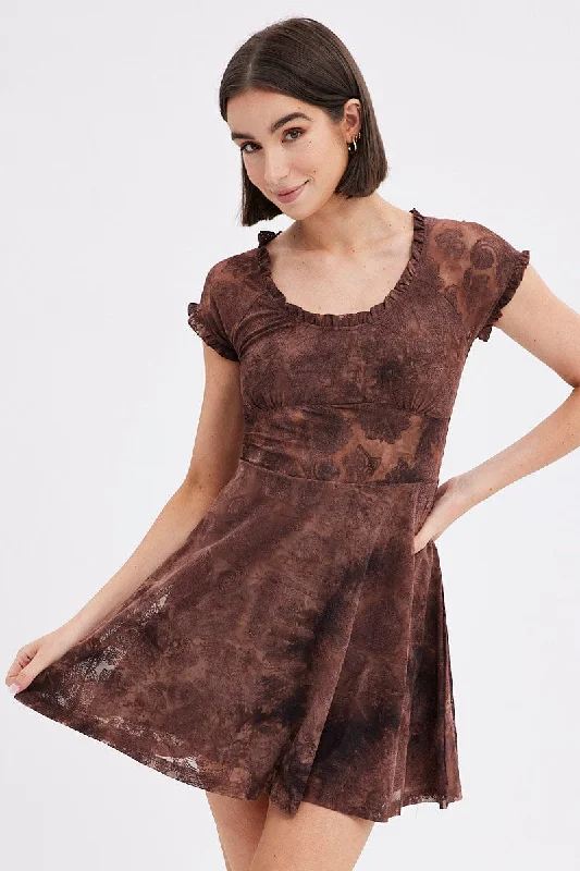 Emerald Mini Dresses -Brown Paisley Mini Dress Short Sleeve Scoop Neck Fit & Flare